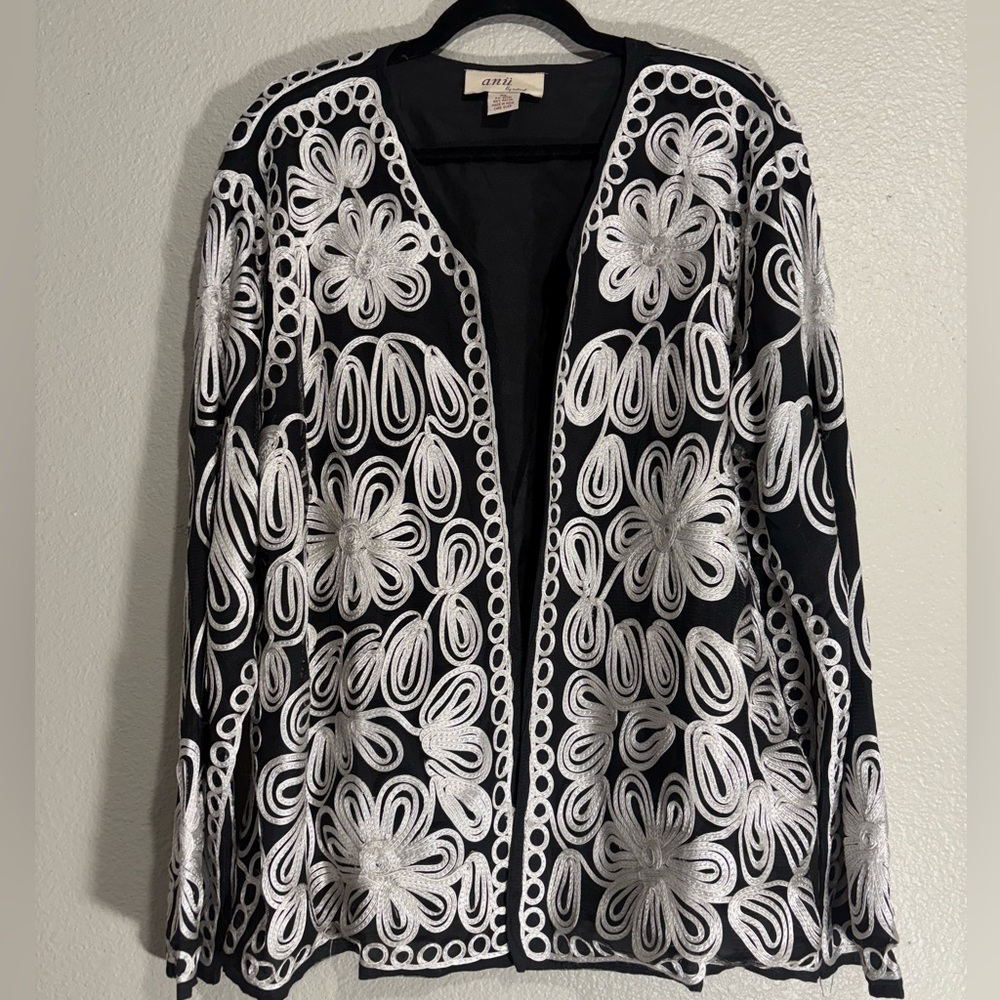 Vintage ANü by Natural Black & White Embroidered Jacket - XL - Made in India